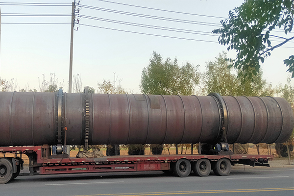 陕西具备多种优势的煤泥烘干机项目制造完成装车发货